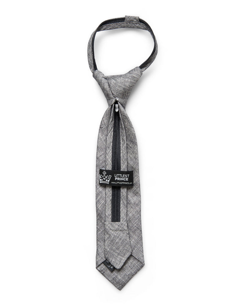 All of our Littlest Prince accessories are super trendy and are super comfy. All of our ties and bow ties were handpicked for our Boujie shoppers! Make sure you select a matching set for daddy! 