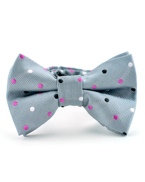 All of our Littlest Prince accessories are super trendy and are super comfy. All of our ties and bow ties were handpicked for our Boujie shoppers! Make sure you select a matching set for daddy! 